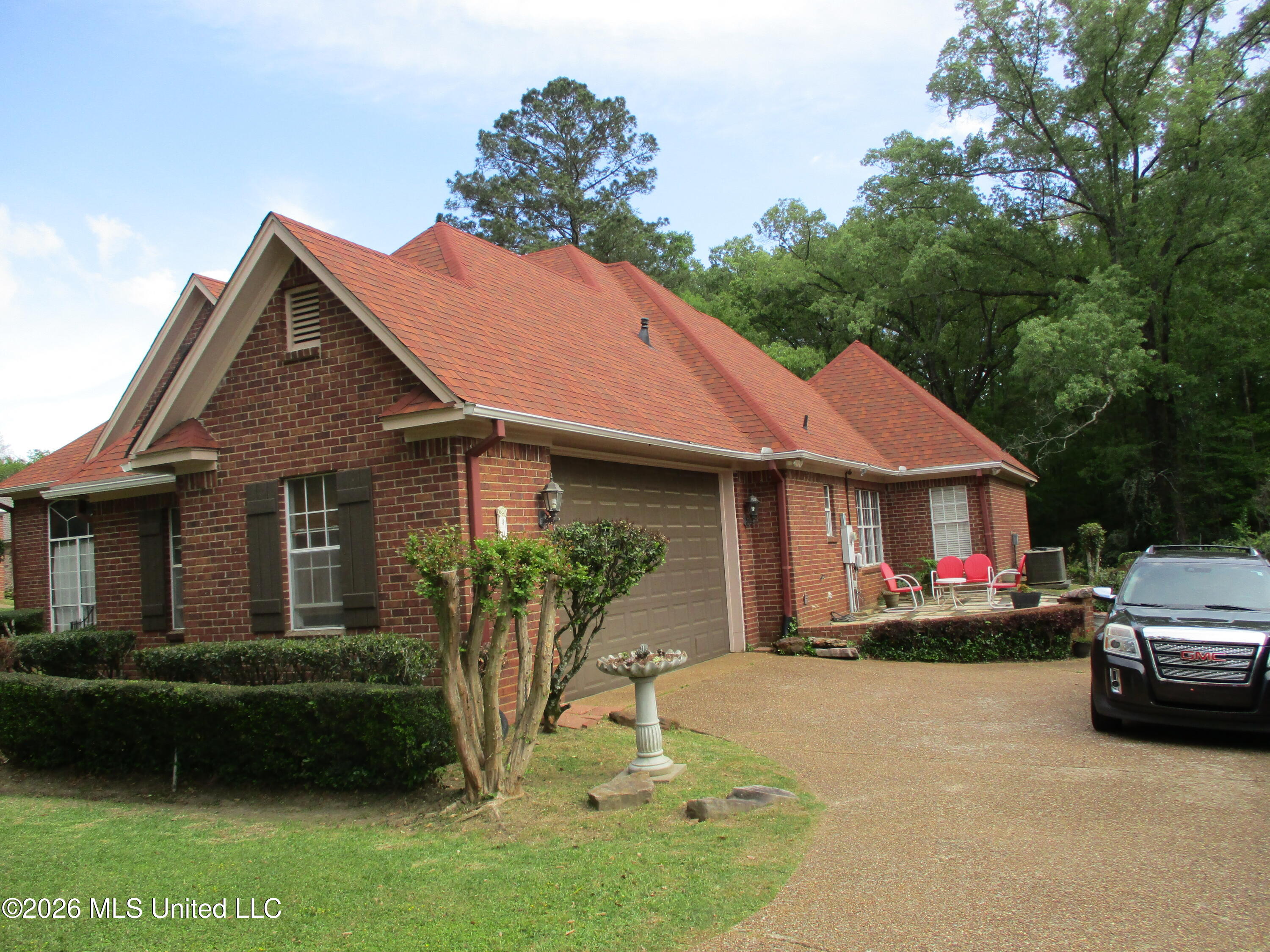 306 Monterey Road Richland, MS 39218 - Photo 5 of 68 IMG_0009