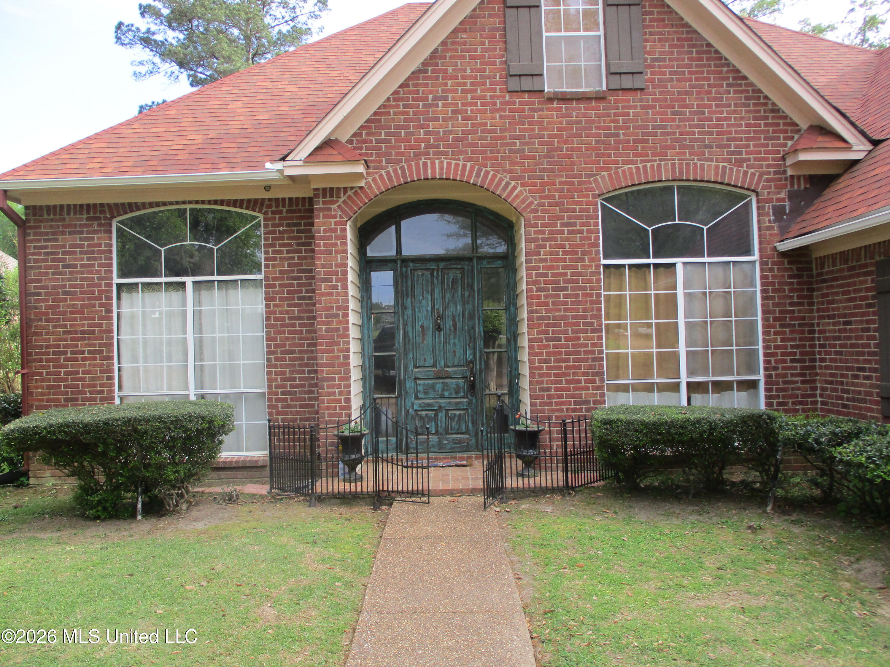 306 Monterey Road Richland, MS 39218 - Photo 8 of 68 IMG_0017