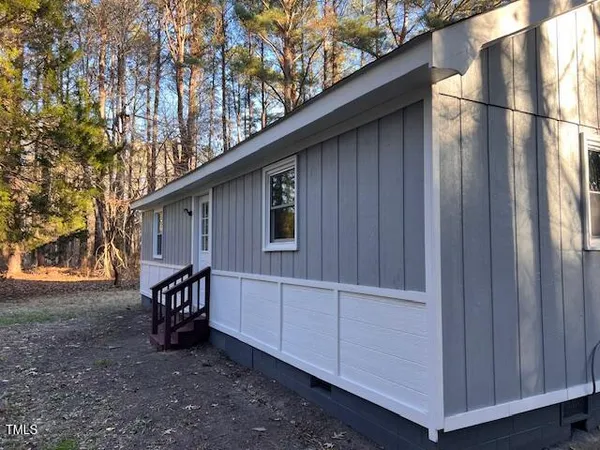 $190,000 | 108 Seabreeze Road, Hertford, NC 27944