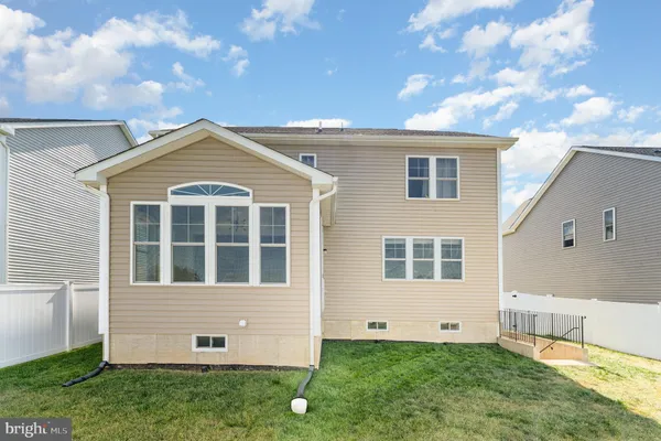 $3,495 | 10407 Spotswood Drive, Fredericksburg, VA 22408