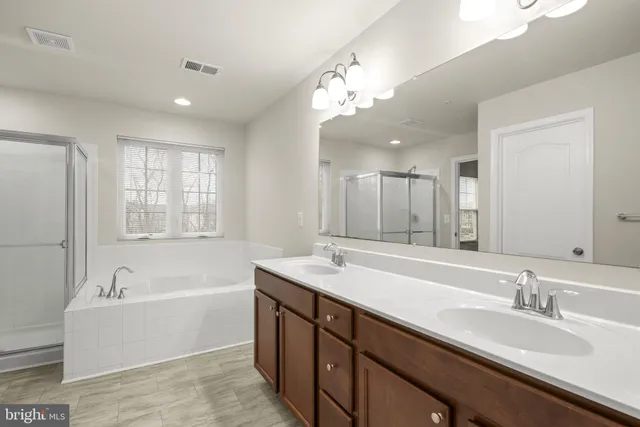 $425,000 | 2885 Cameo Place, Bryans Road, MD 20616