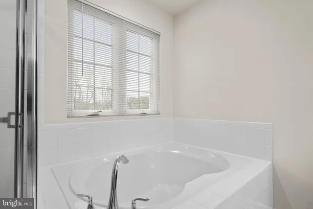 $425,000 | 2885 Cameo Place, Bryans Road, MD 20616