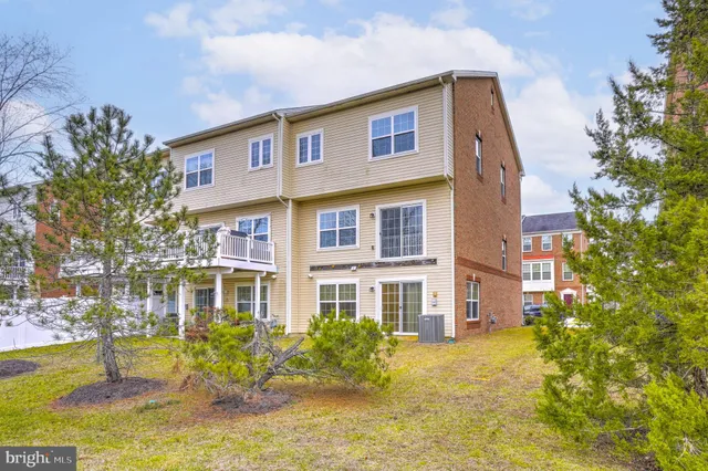 $425,000 | 2885 Cameo Place, Bryans Road, MD 20616