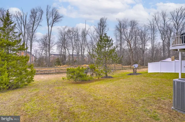 $425,000 | 2885 Cameo Place, Bryans Road, MD 20616