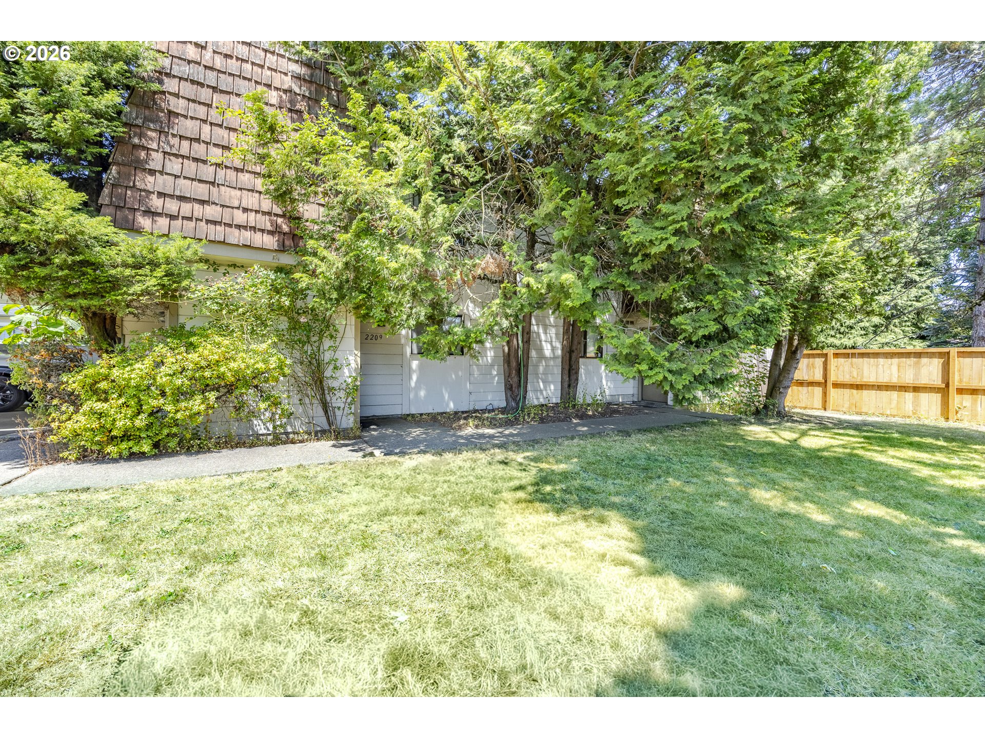 2209 Cal Young Road Eugene, OR 97401 - Photo 3 of 15