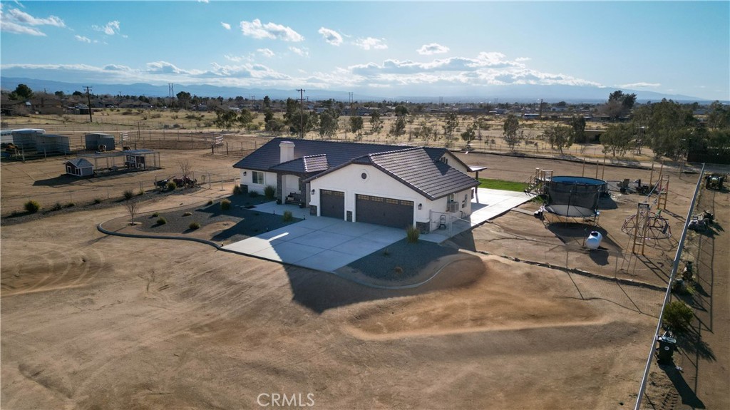 11008 Quinnault Road Apple Valley, CA 92308 - Photo 47 of 70