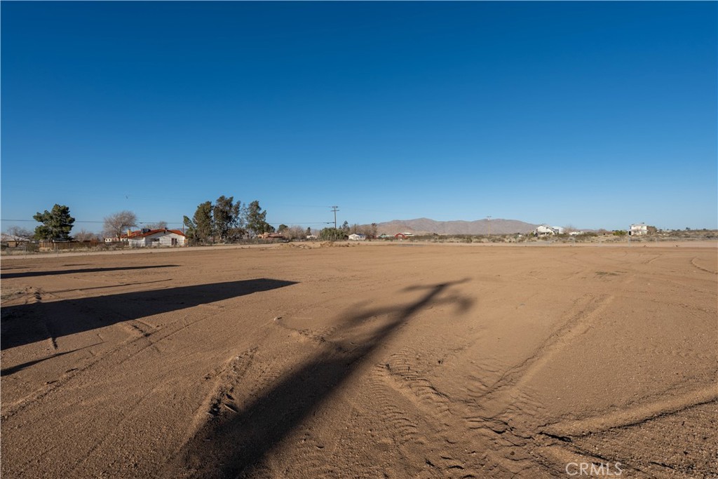 11008 Quinnault Road Apple Valley, CA 92308 - Photo 70 of 70