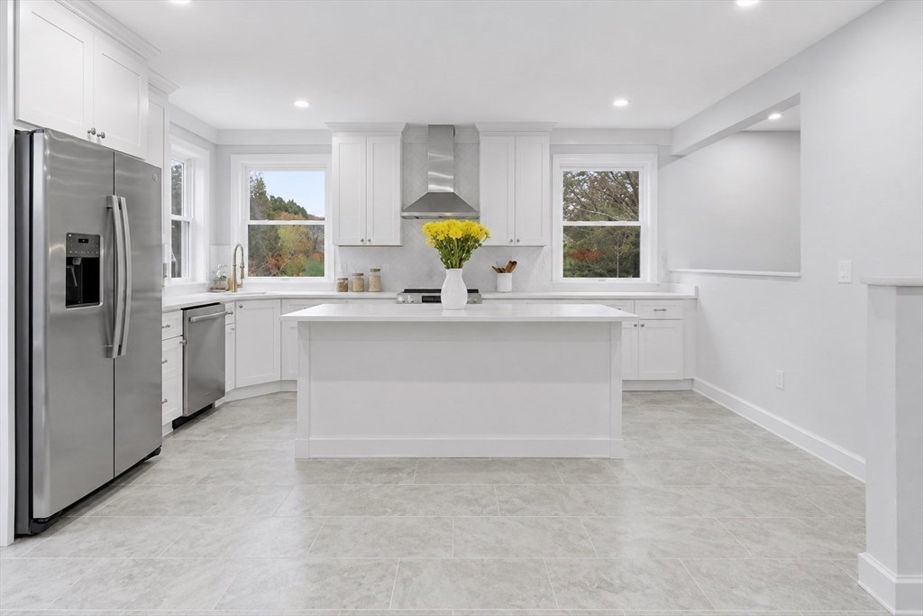 288 Grove Street, Unit 288 Clinton, MA 01510 - Photo 15 of 33