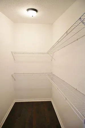 $1,695 | 11065 County Road 3513, Brownsboro, TX 75756