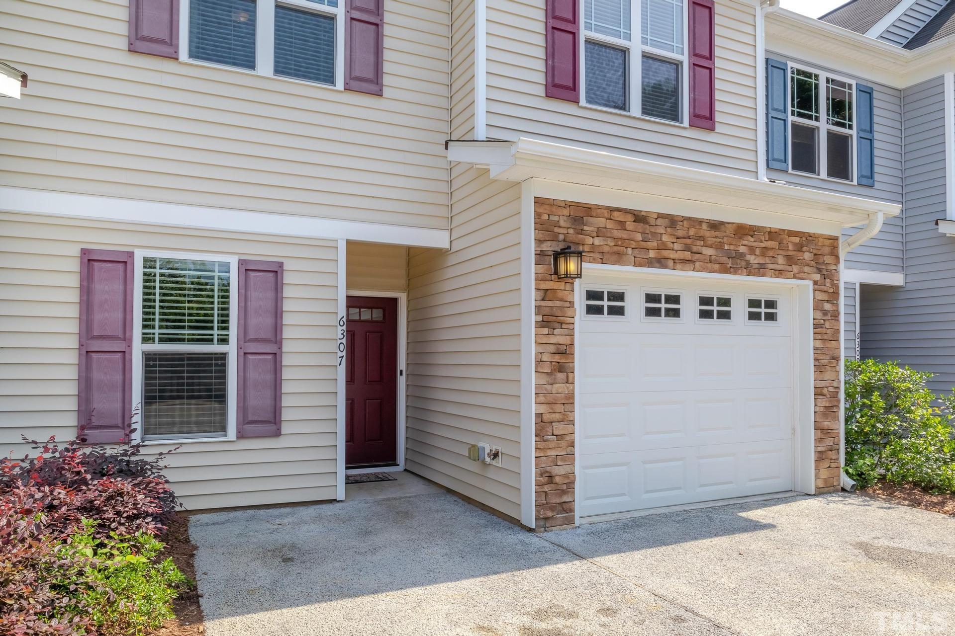 6307 Yates Mill Pond Road Raleigh, NC 27606 - Photo 4 of 41 Gallery Image 4