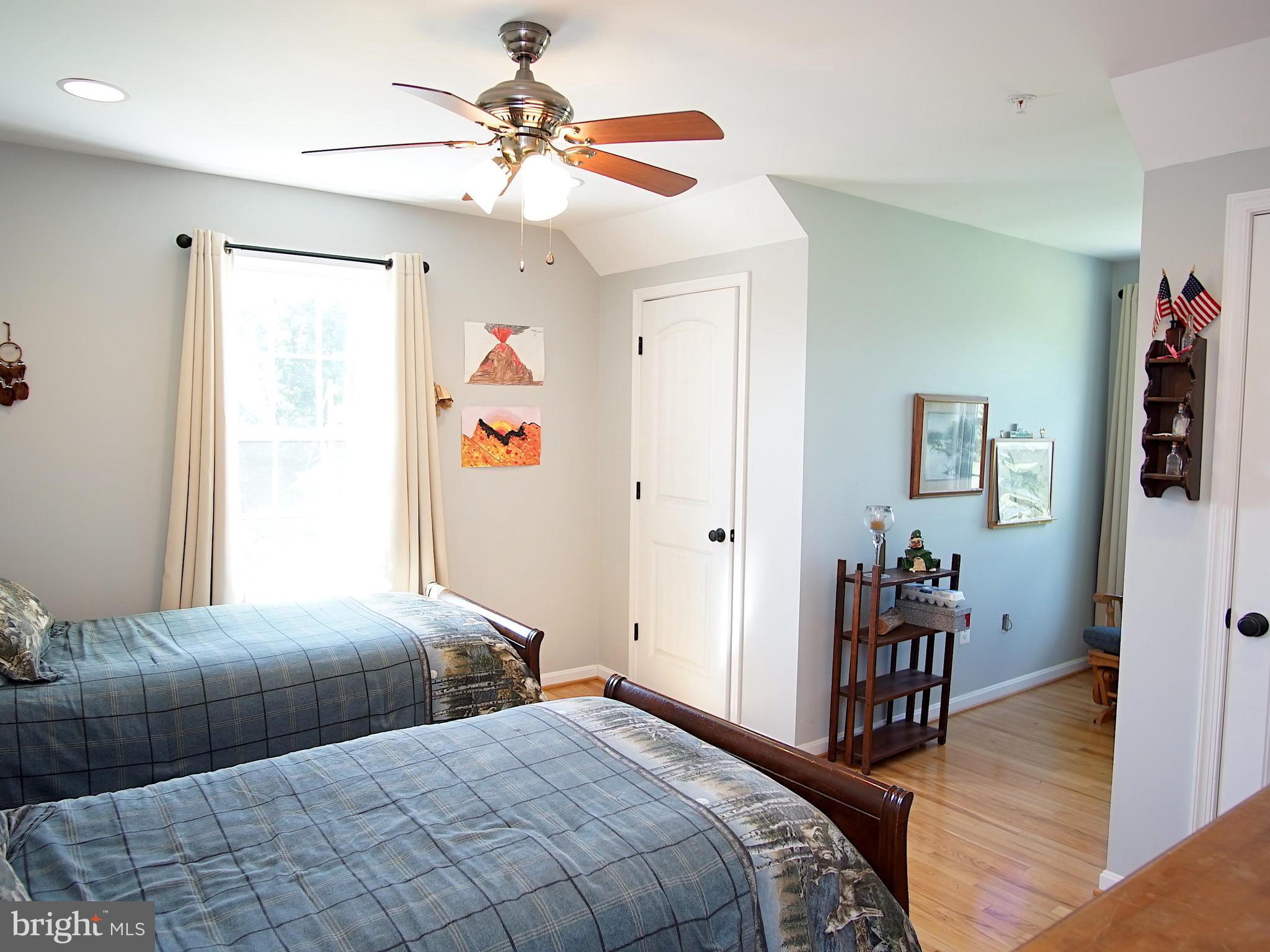 10209 Bethel Road Frederick, MD 21702 - Photo 23 of 30 Bedroom