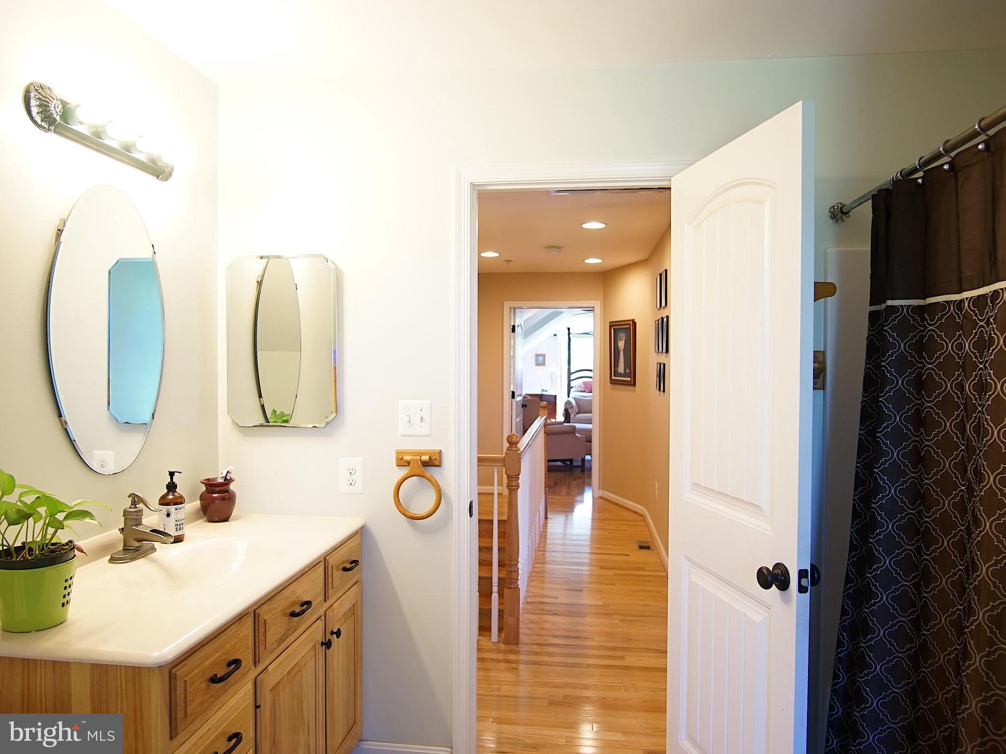 10209 Bethel Road Frederick, MD 21702 - Photo 26 of 30 Bath