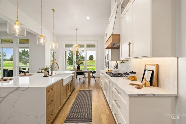 $1,100,000 | 22909 Cirrus Vw Court, Caldwell, ID 83607