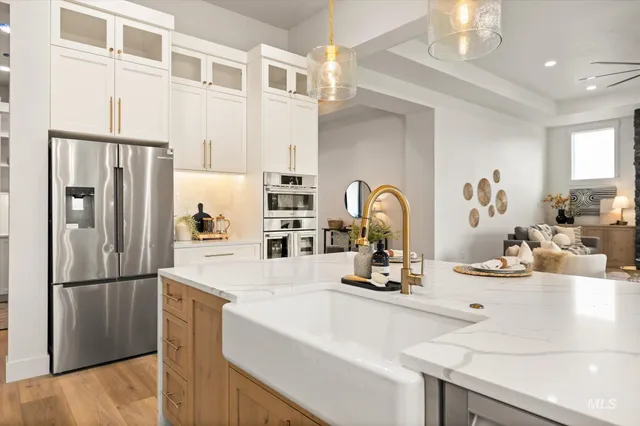 $1,100,000 | 22909 Cirrus Vw Court, Caldwell, ID 83607