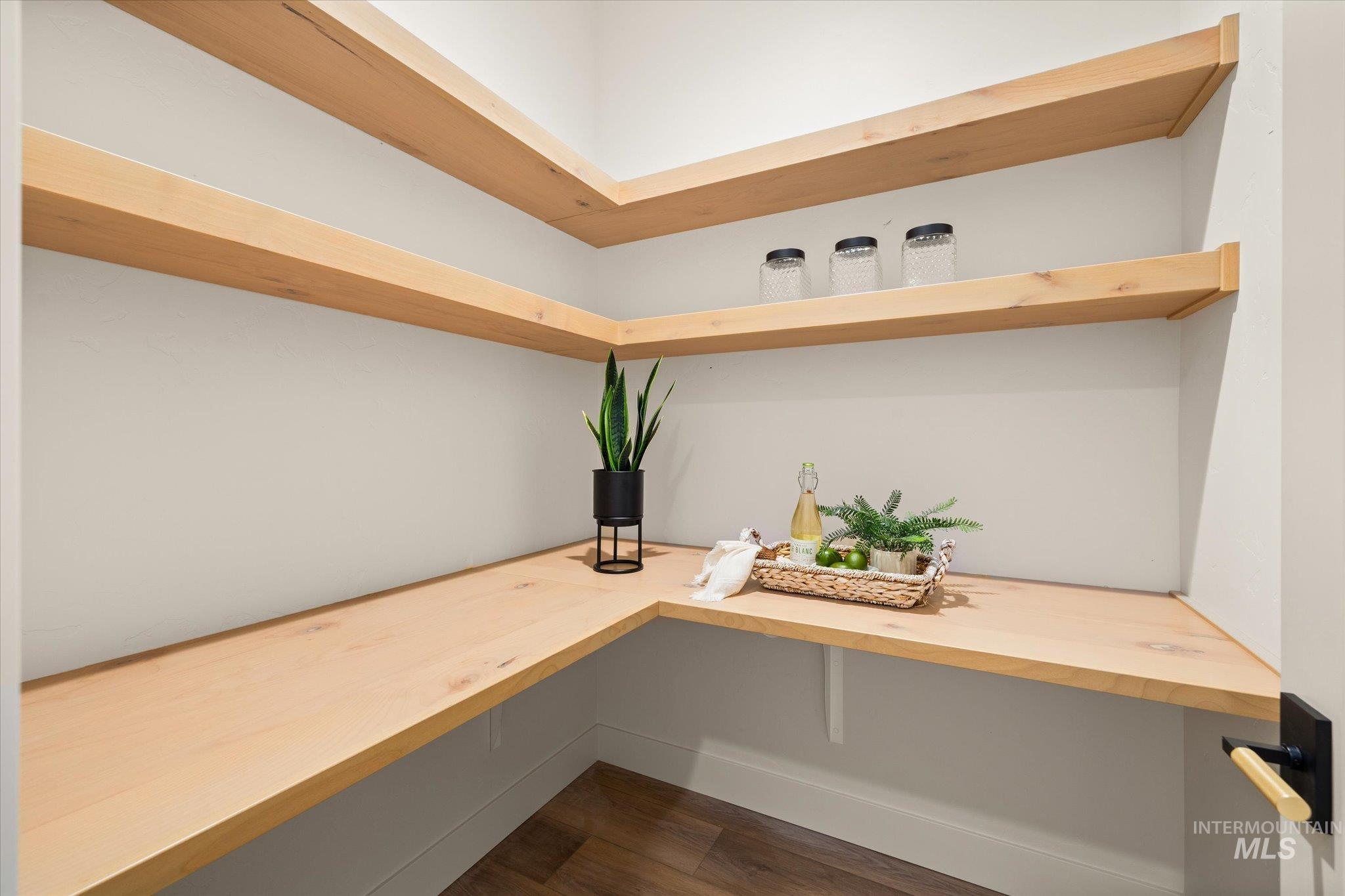 22909 Cirrus Vw Court Caldwell, ID 83607 - Photo 23 of 50 Unfurnished office with dark wood-style flooring and built in study area