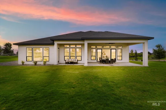 $1,100,000 | 22909 Cirrus Vw Court, Caldwell, ID 83607