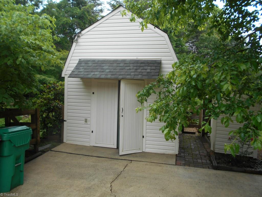 408 Traceway Road High Point, NC 27265 - Photo 18 of 22 Storage building at end of driveway.