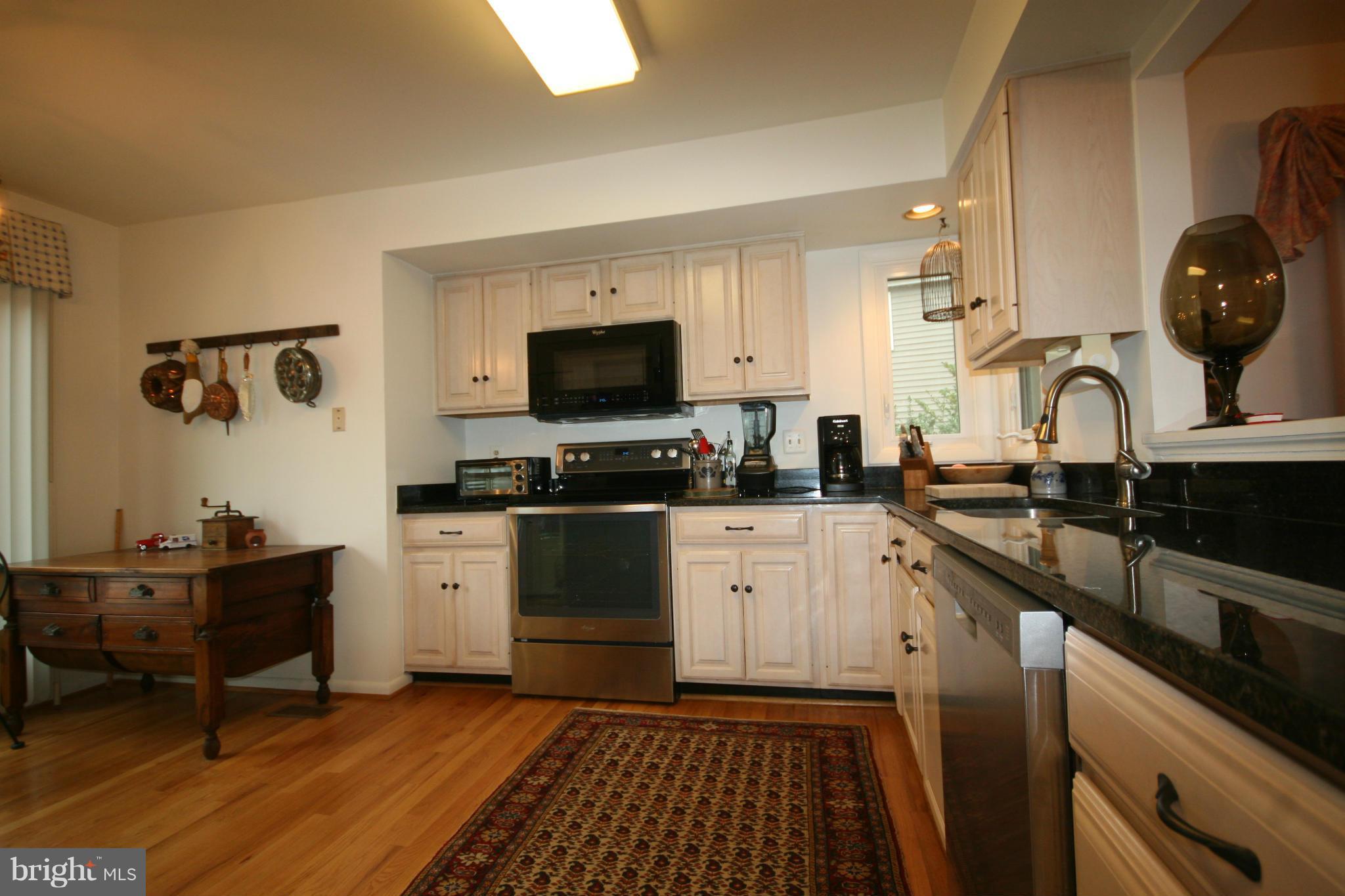 4737 Timber Ridge Drive Dumfries, VA 22025 - Photo 11 of 22 Kitchen