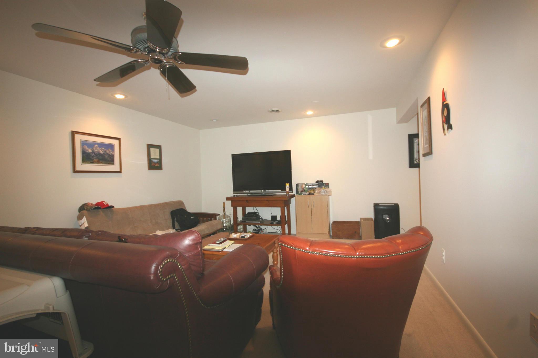 4737 Timber Ridge Drive Dumfries, VA 22025 - Photo 22 of 22 L/L Family Room