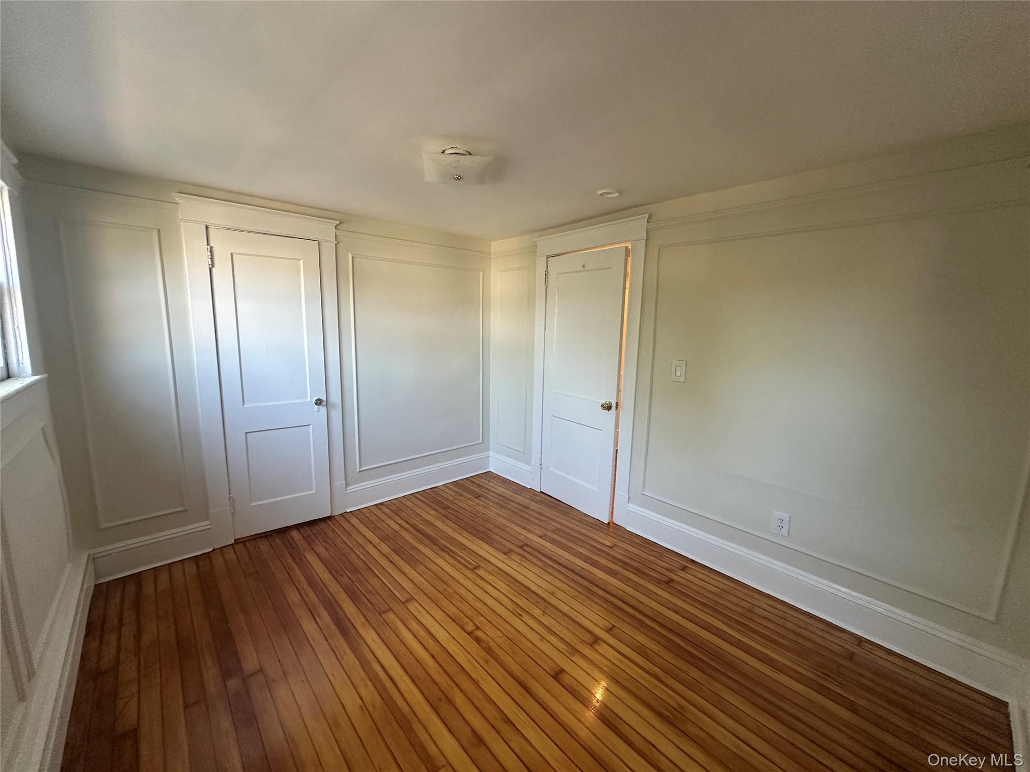 45 Landing Road Glen Cove, NY 11542 - Photo 10 of 13