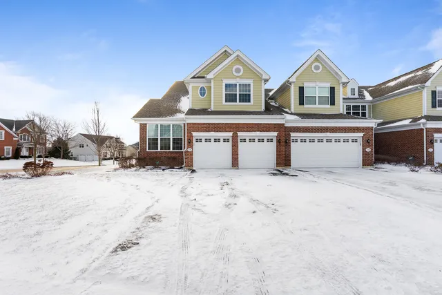 $449,900 | 1216 Rockway Glen Court, Elgin, IL 60124