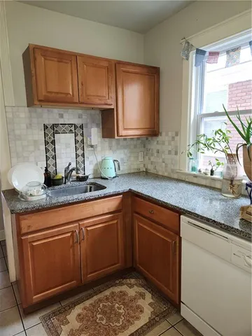 $600,000 | 2523-25 Holmes Street, Kansas City, MO 64108