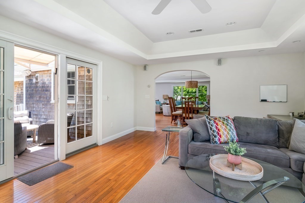 6 Westview Circle Hingham, MA 02043 - Photo 11 of 33
