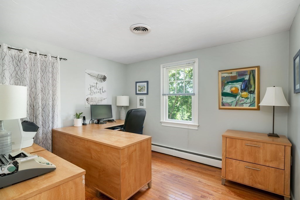 6 Westview Circle Hingham, MA 02043 - Photo 16 of 33