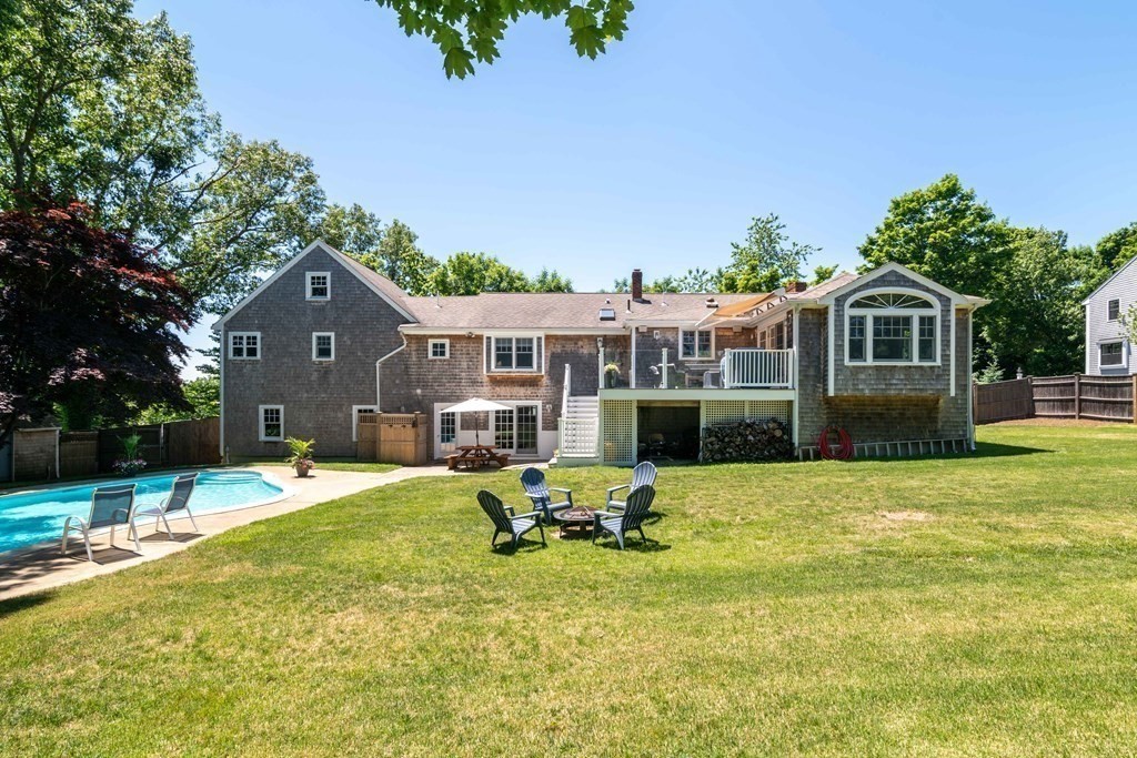 6 Westview Circle Hingham, MA 02043 - Photo 27 of 33