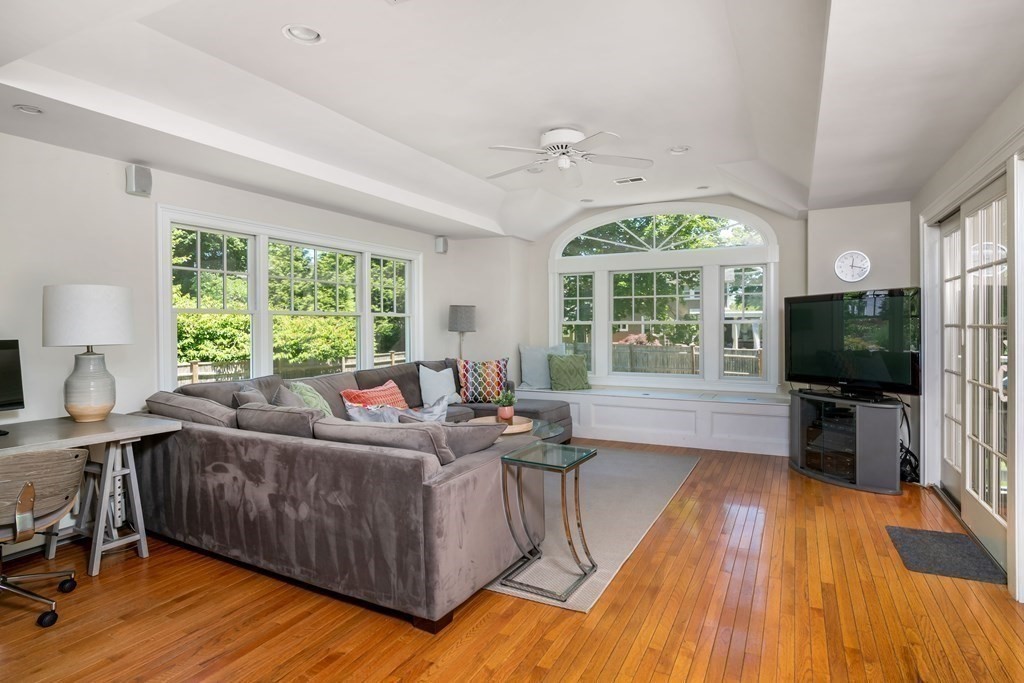 6 Westview Circle Hingham, MA 02043 - Photo 10 of 33