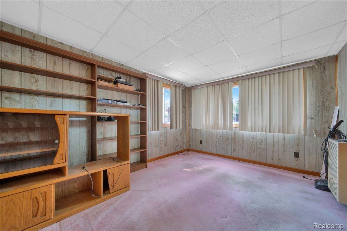 17178 Annchester Road Detroit, MI 48219 - Photo 8 of 26
