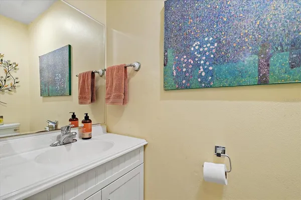 $1,700 | 3357 Ramblewood Drive North, Unit 3357, Sarasota, FL 34237