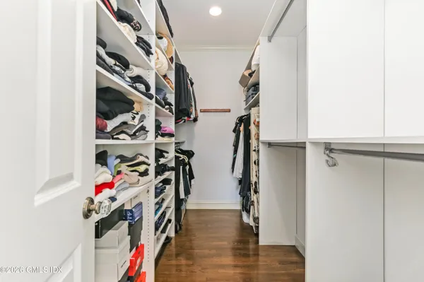 $4,350,000 | 410 Sound Beach Avenue, Old Greenwich, CT 06870