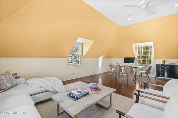 $4,350,000 | 410 Sound Beach Avenue, Old Greenwich, CT 06870