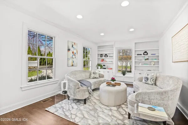 $4,350,000 | 410 Sound Beach Avenue, Old Greenwich, CT 06870