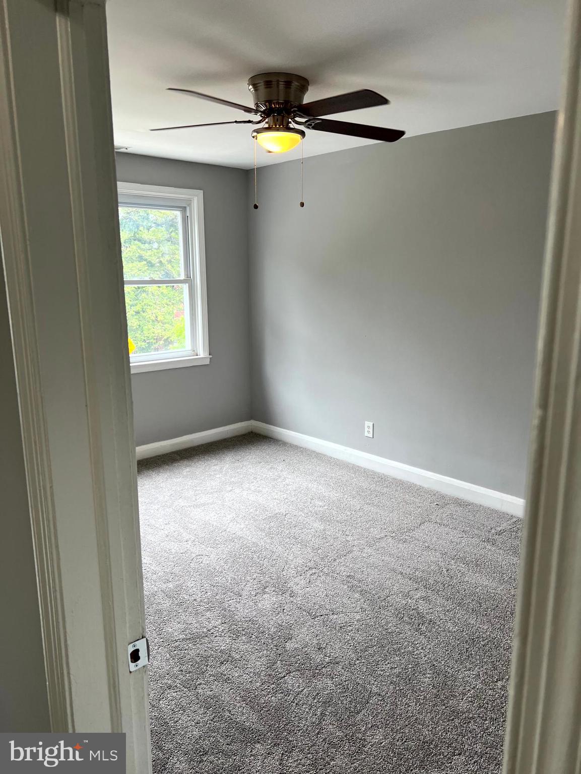 1024 Wicklow Road Baltimore, MD 21229 - Photo 6 of 15 Primary Bedroom