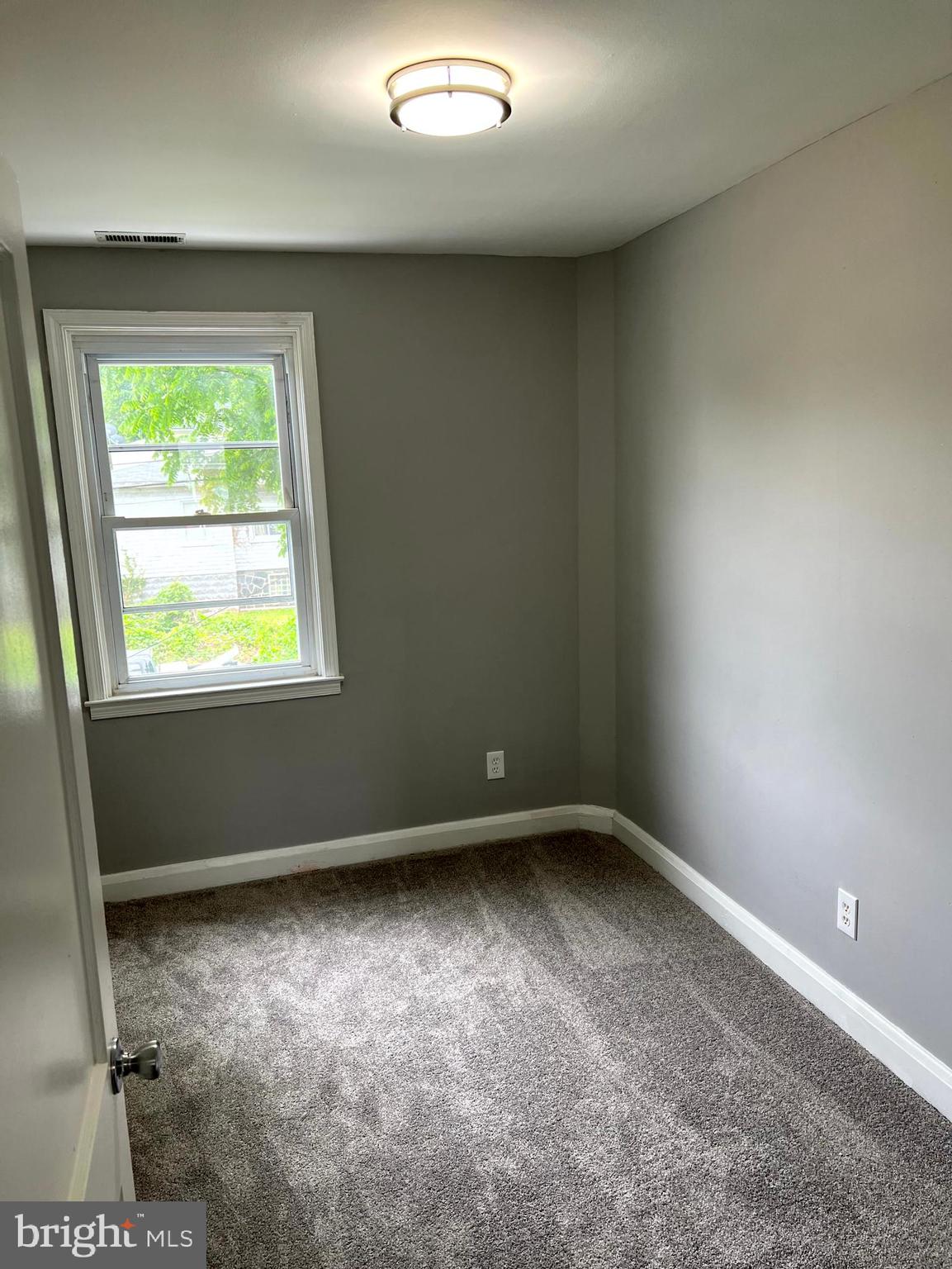 1024 Wicklow Road Baltimore, MD 21229 - Photo 8 of 15 Bedroom #3