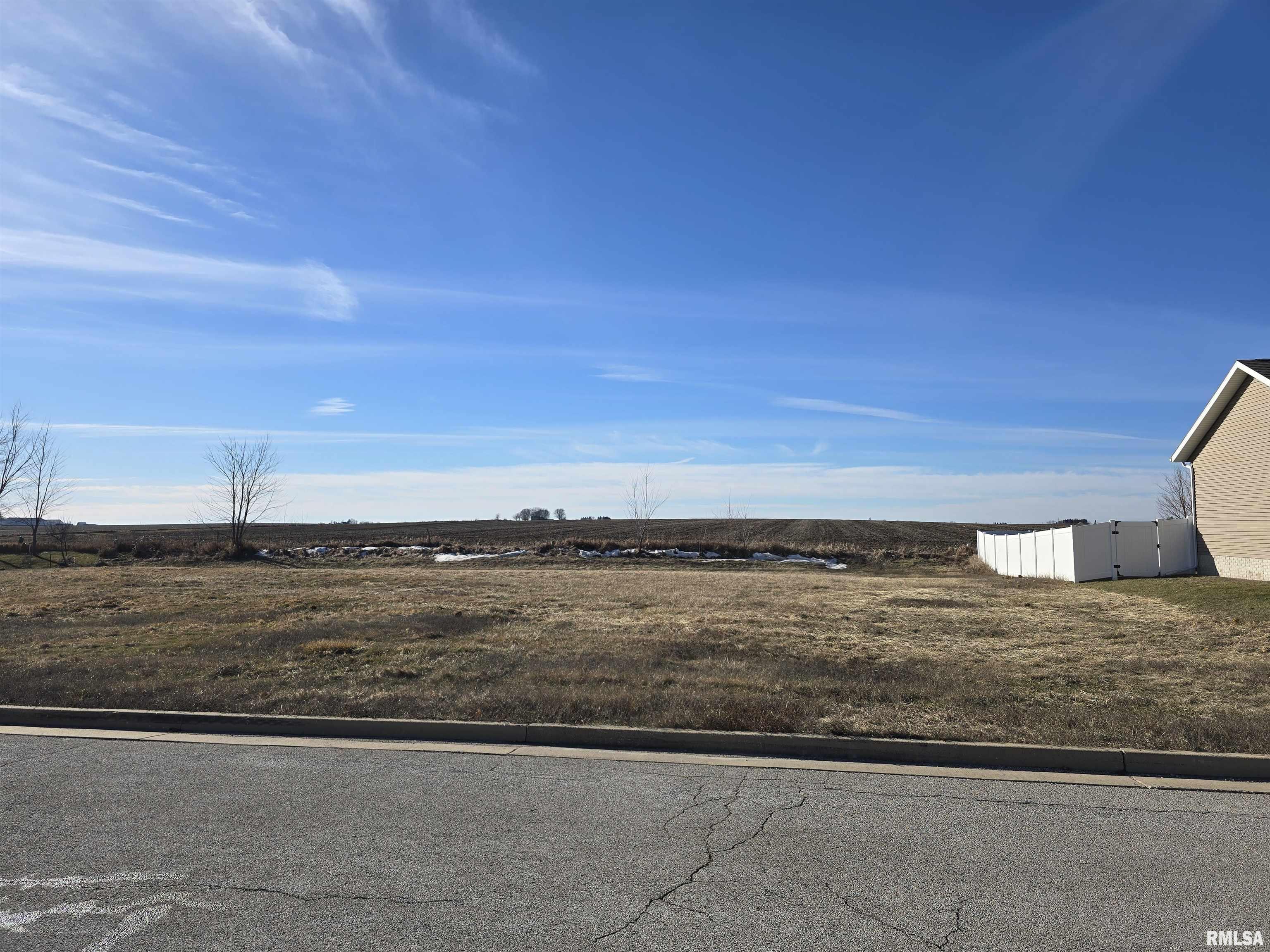 2120 Lexi Drive Eureka, IL 61530 - Photo 2 of 3