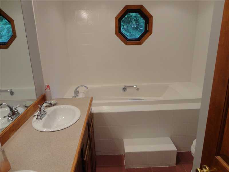 375 Yawgoo Valley Road Exeter, RI 02822 - Photo 14 of 23 Master Bath/Spa.