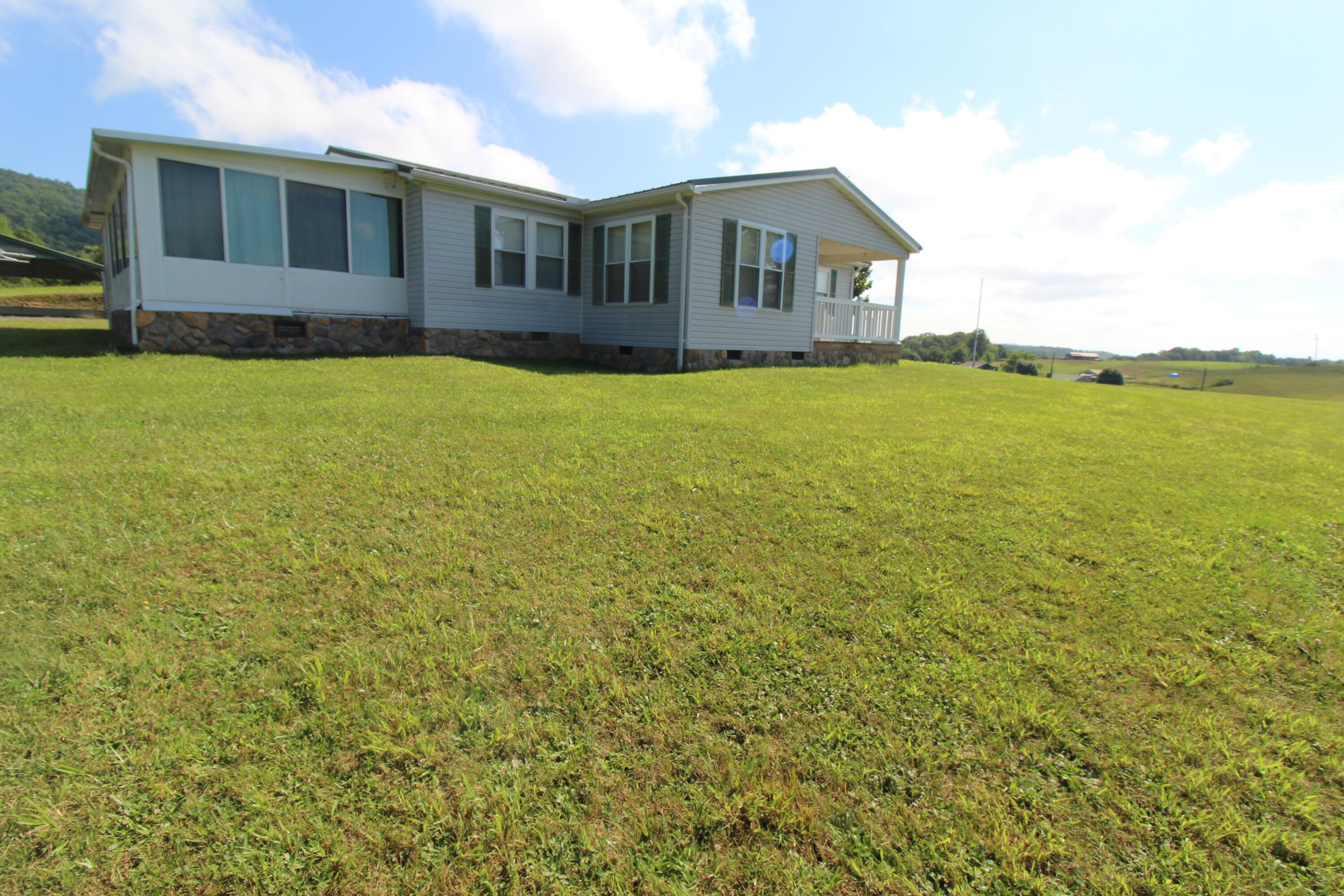 4172 Seminole Road Hinton, WV 25951 - Photo 36 of 36 Gallery Image 36