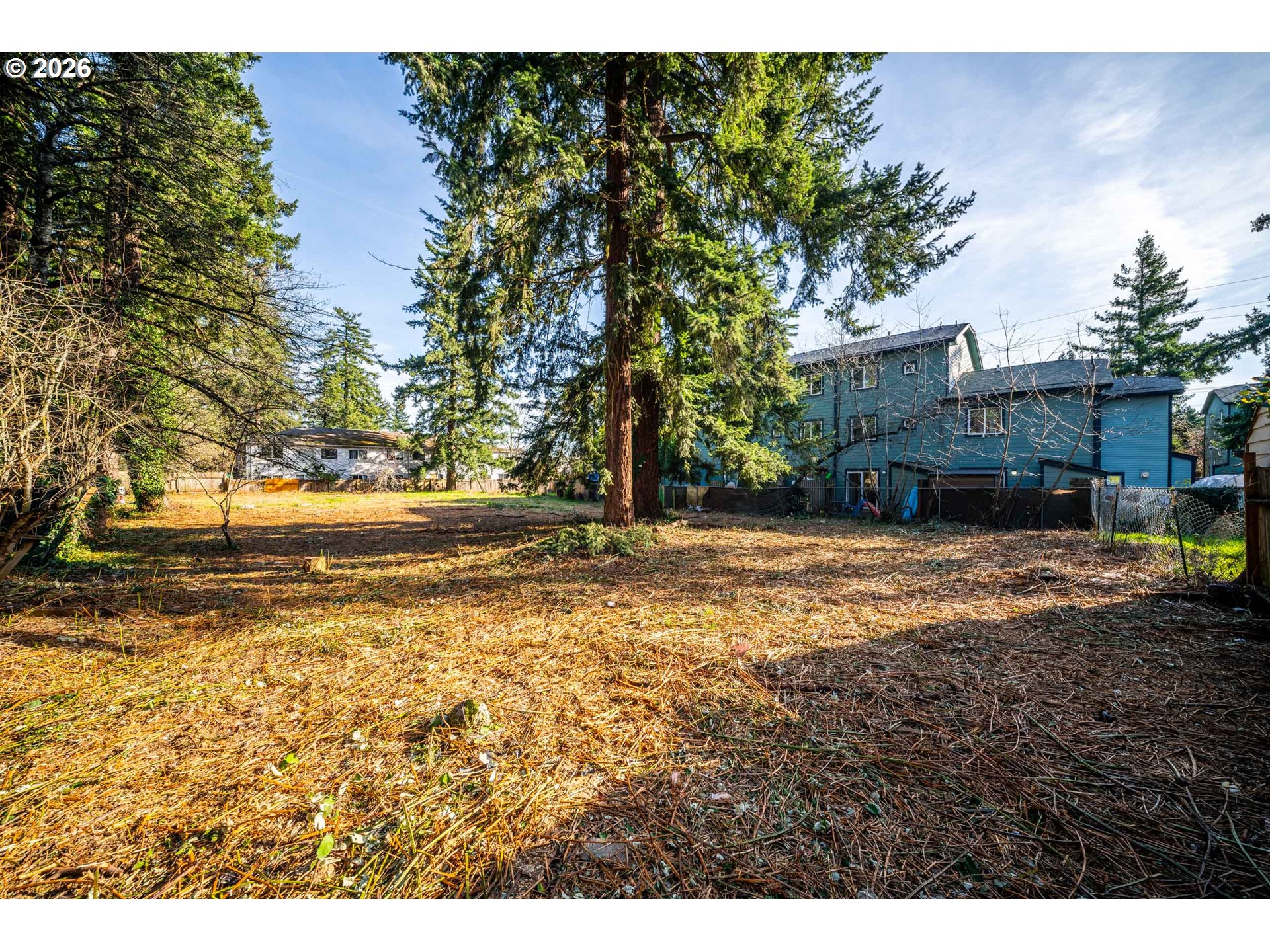 2408 Southeast 139th Avenue Portland, OR 97233 - Photo 4 of 16