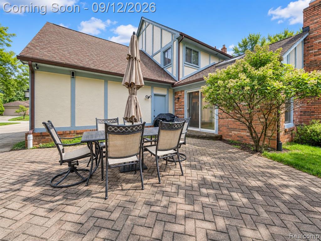 25687 Rutledge Crossing Farmington Hills, MI 48335 - Photo 41 of 47 Gallery Image 41