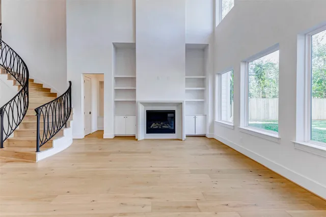 $1,400,000 | 1822 De Milo Drive, Houston, TX 77018