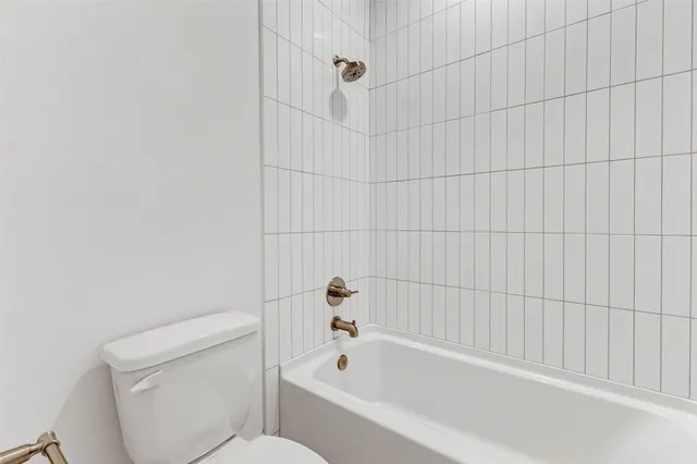 $1,400,000 | 1822 De Milo Drive, Houston, TX 77018