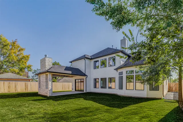 $1,400,000 | 1822 De Milo Drive, Houston, TX 77018