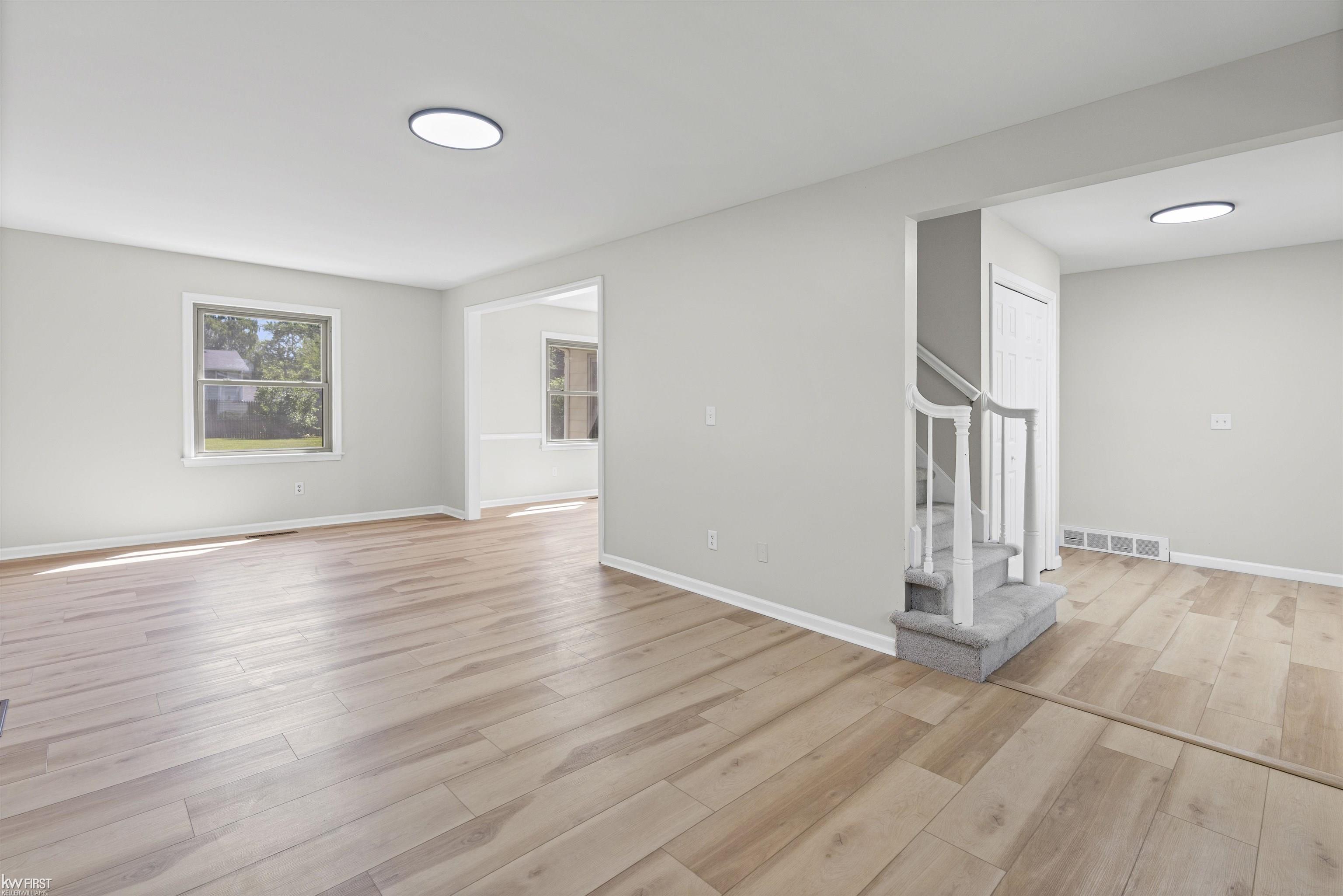 3183 Bridle Path Flint, MI 48507 - Photo 28 of 79