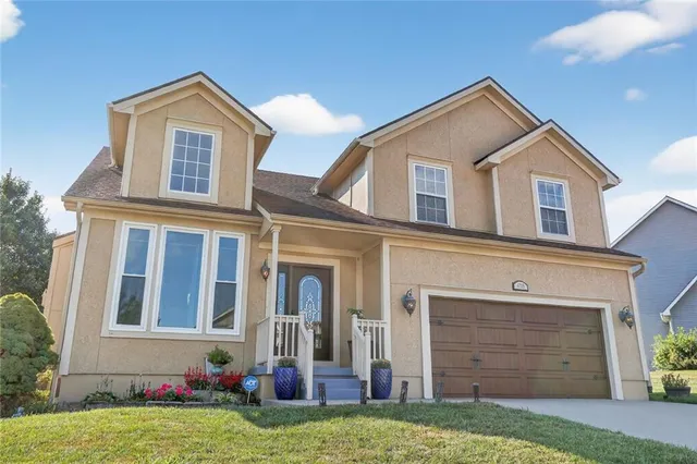 $410,000 | 4715 Northwest 92nd Street, Kansas City, MO 64154