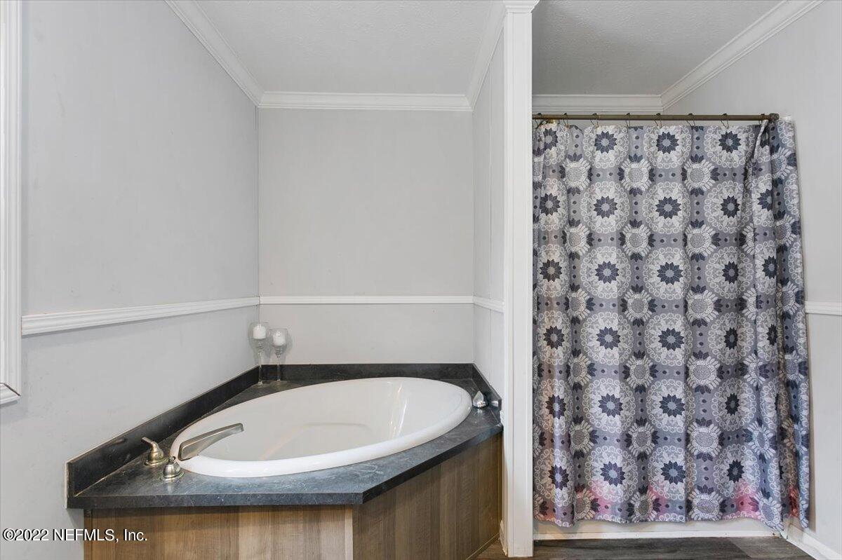 1920 Carter Road St. Augustine, FL 32084 - Photo 13 of 25 13-Primary Bathroom