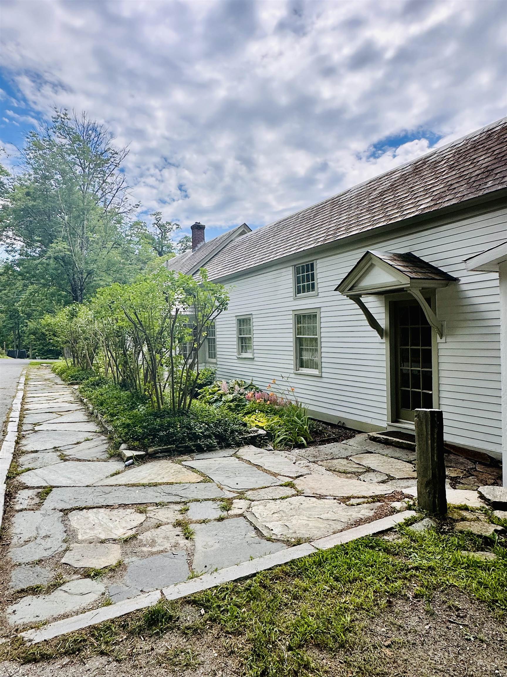 7 Cross Street Newfane, VT 05345 - Photo 5 of 56 Gallery Image 5
