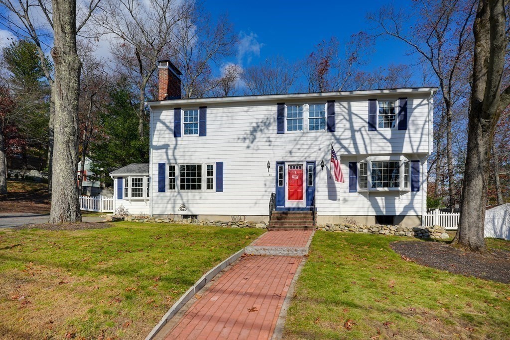 44 Beaverbrook Road Burlington, MA 01803 - Photo 5 of 42 Gallery Image 5